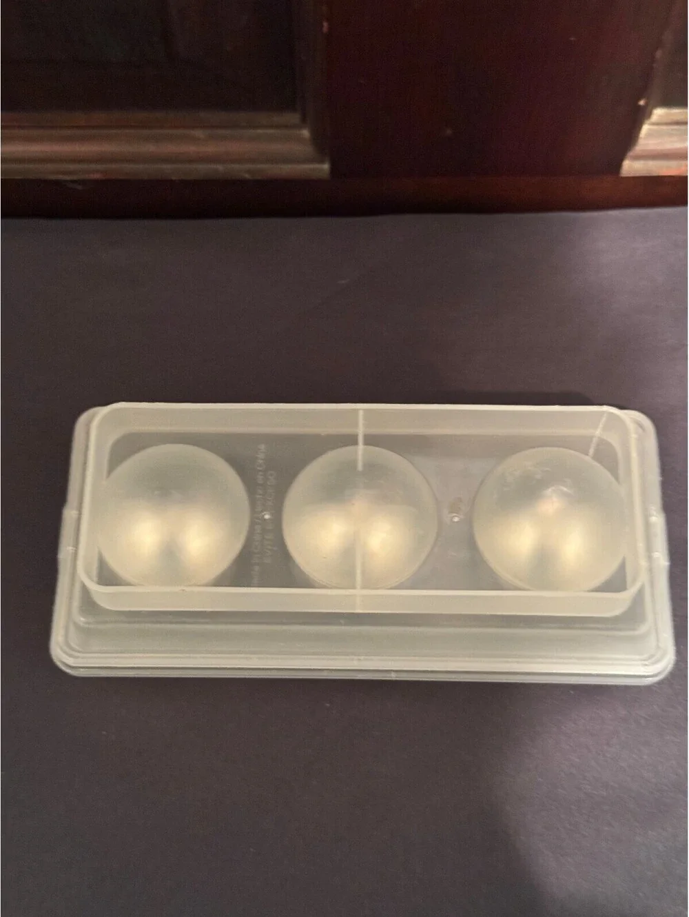 Rare Johnnie Walker Stainless Steel Whiskey Chilling Balls Set with Storage Case